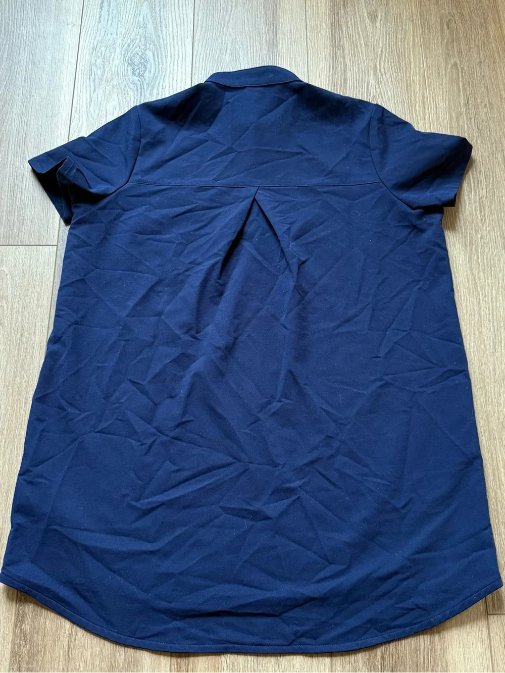 FIGS Navy blue scrub Shirt size XS - Picture 2 of 3